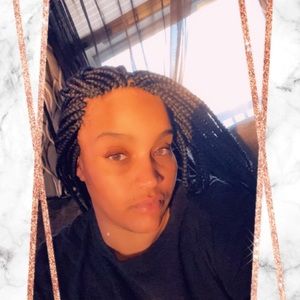 Meet your Posher, Ciera